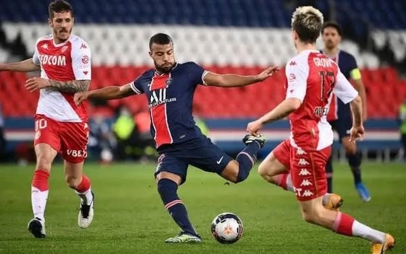 أربعة أهداف.. تعادل مثير بين موناكو وباريس سان جيرمان بملحق دوري أبطال أوروبا